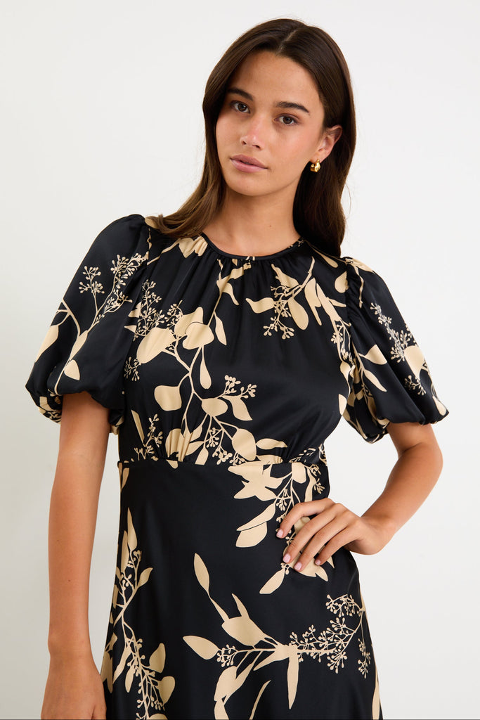 Stage Black Beige Floral Satin Puff Slee