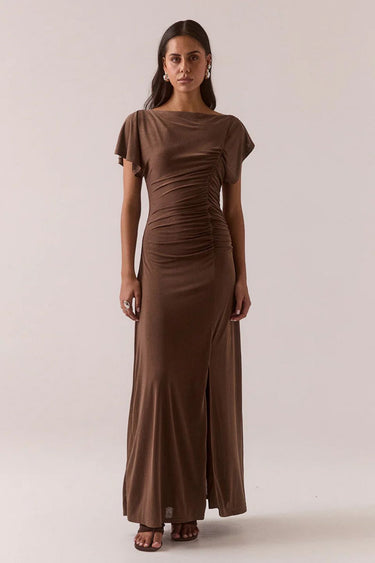 What is a Midi Dress & Why Midi Dresses are a Wardrobe Must-Ha What is a Midi Dress & Why Midi Dresses are a Wardrobe Must-Ha