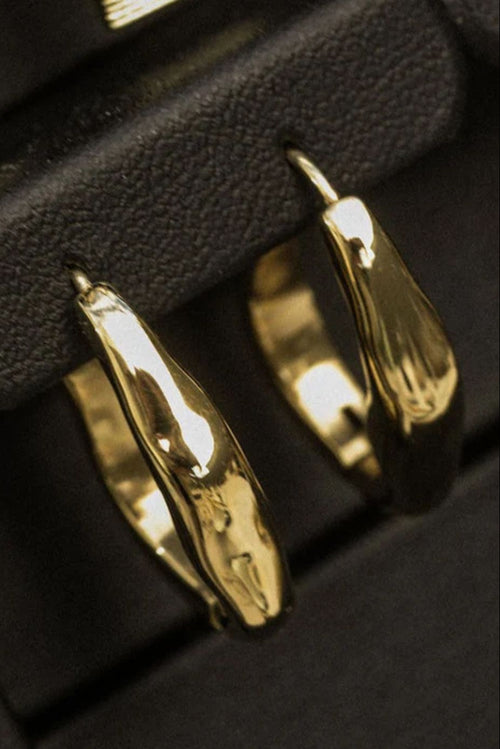 organic wavy gold earring