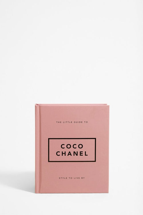 Front cover of The Little Guide To Coco Chanel 