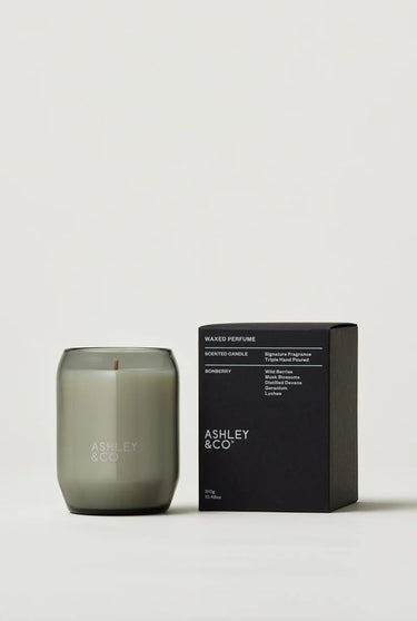 Picture of an ashley & co candle