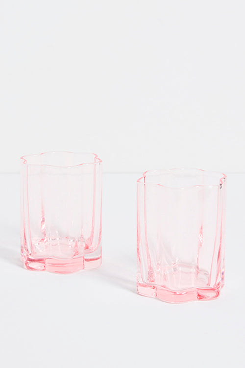 wavy pink tumbler