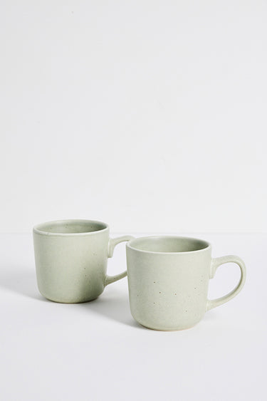 green mug set