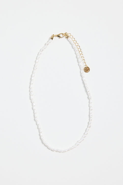 pearl beaded necklace