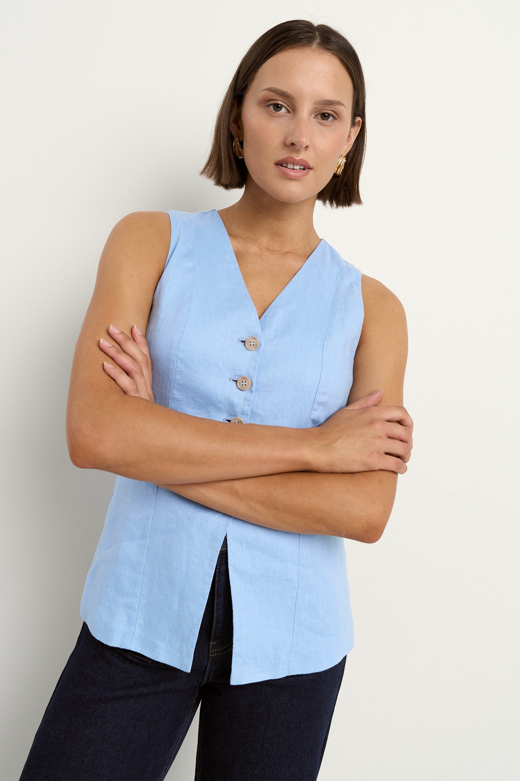 unfil french linen knit vest 4 Shop Eiffel Pale Blue Linen