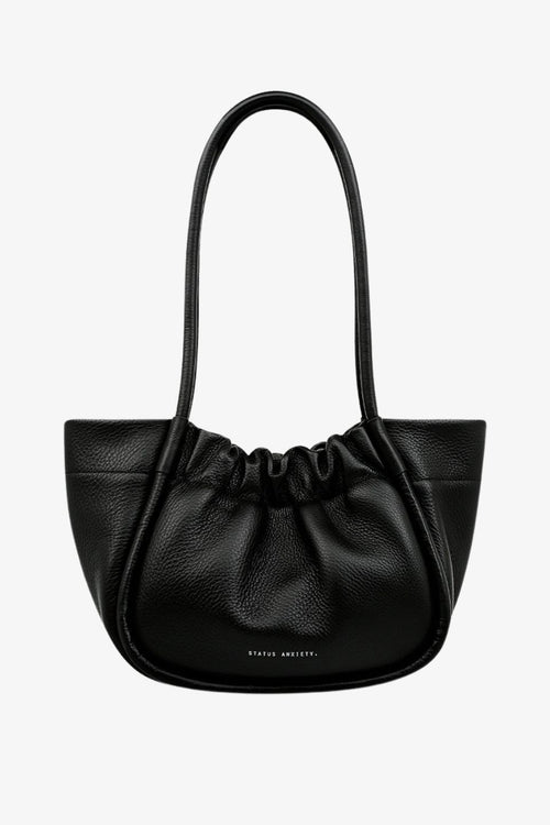 black shoulder bag