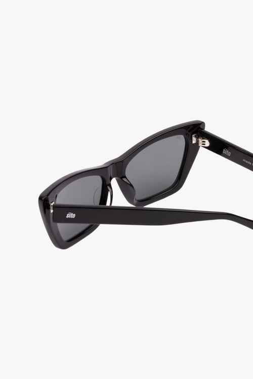 Wonderland Black Grey Polar Sunglasses ACC Glasses - Sunglasses Sito   