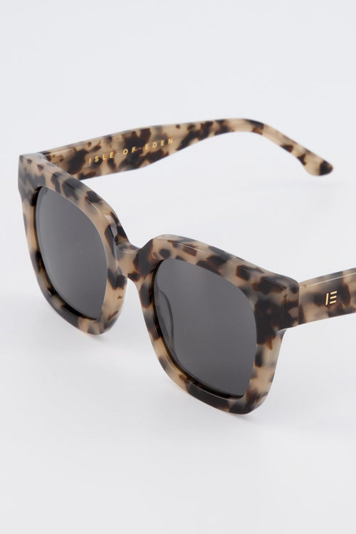 Maleika White Tortoise Sunglasses ACC Glasses - Sunglasses Isle of Eden   