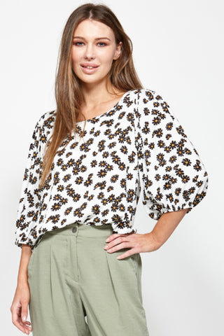 Close Out Vanilla Floral Mid Sleeve Top WW Top Leo + Be   