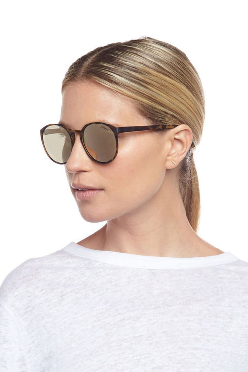 Swizzle Thin Round Matte Tort Gold Mirror Sunglasses ACC Glasses - Sunglasses Le Specs   