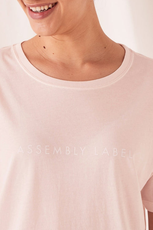Logo Crew Pink Dew Cotton Tee WW Top Assembly Label   