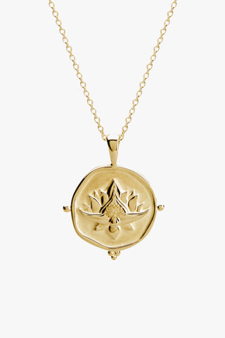 Blooming 18k Yellow Gold Plated Medallion Lotus Necklace